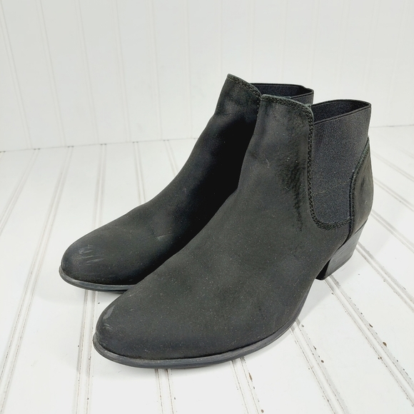 Steve Madden Rozamare Black Leather Slip On Elastic Gore Ankle Boots E451 - Picture 2 of 13